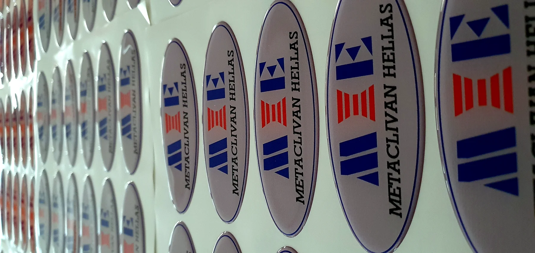 Οβάλ Doming Labels
